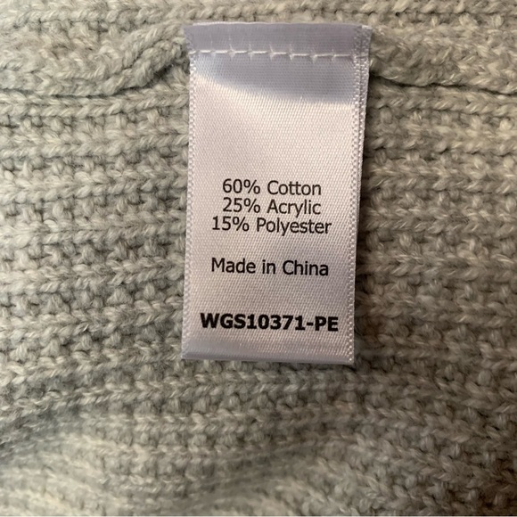 Market & Spruce Sweater - Picture 5 of 5